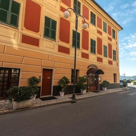329 - Lord Nelson Chiavri - Appartamento 2 Fronte Mare *