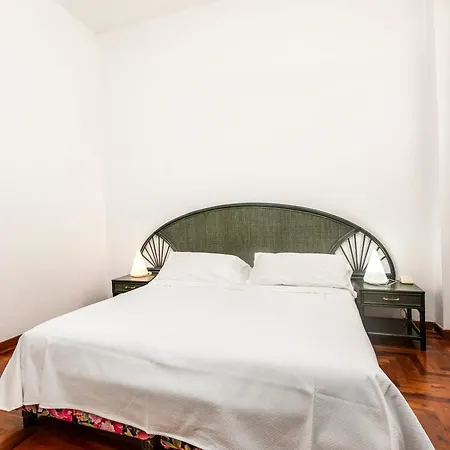 329 - Lord Nelson Chiavri - Appartamento 2 Fronte Mare Apartament *